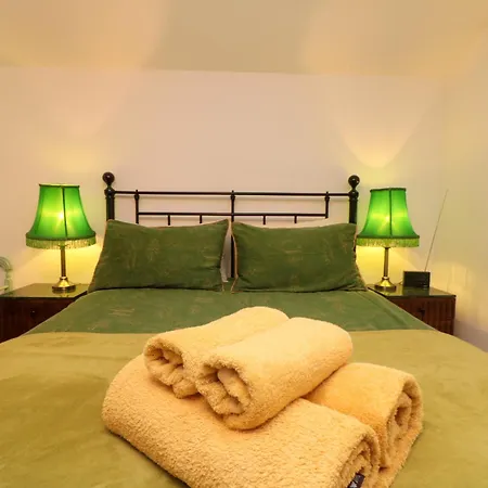 Apartment Up Above *